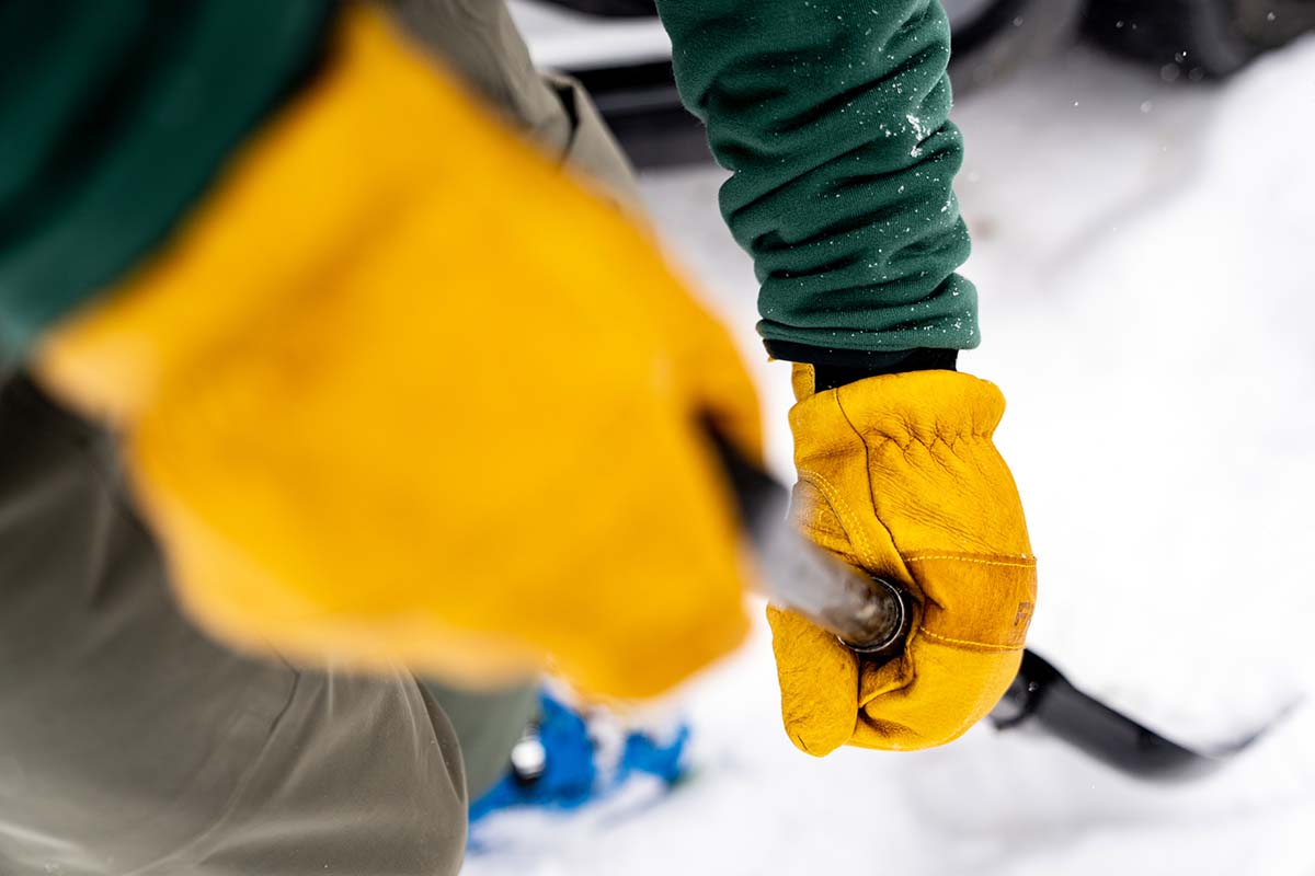 Flylow Gear Oven Mitt (gripping shovel handle)